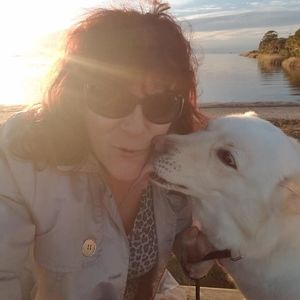 Meet your Posher, Nadine